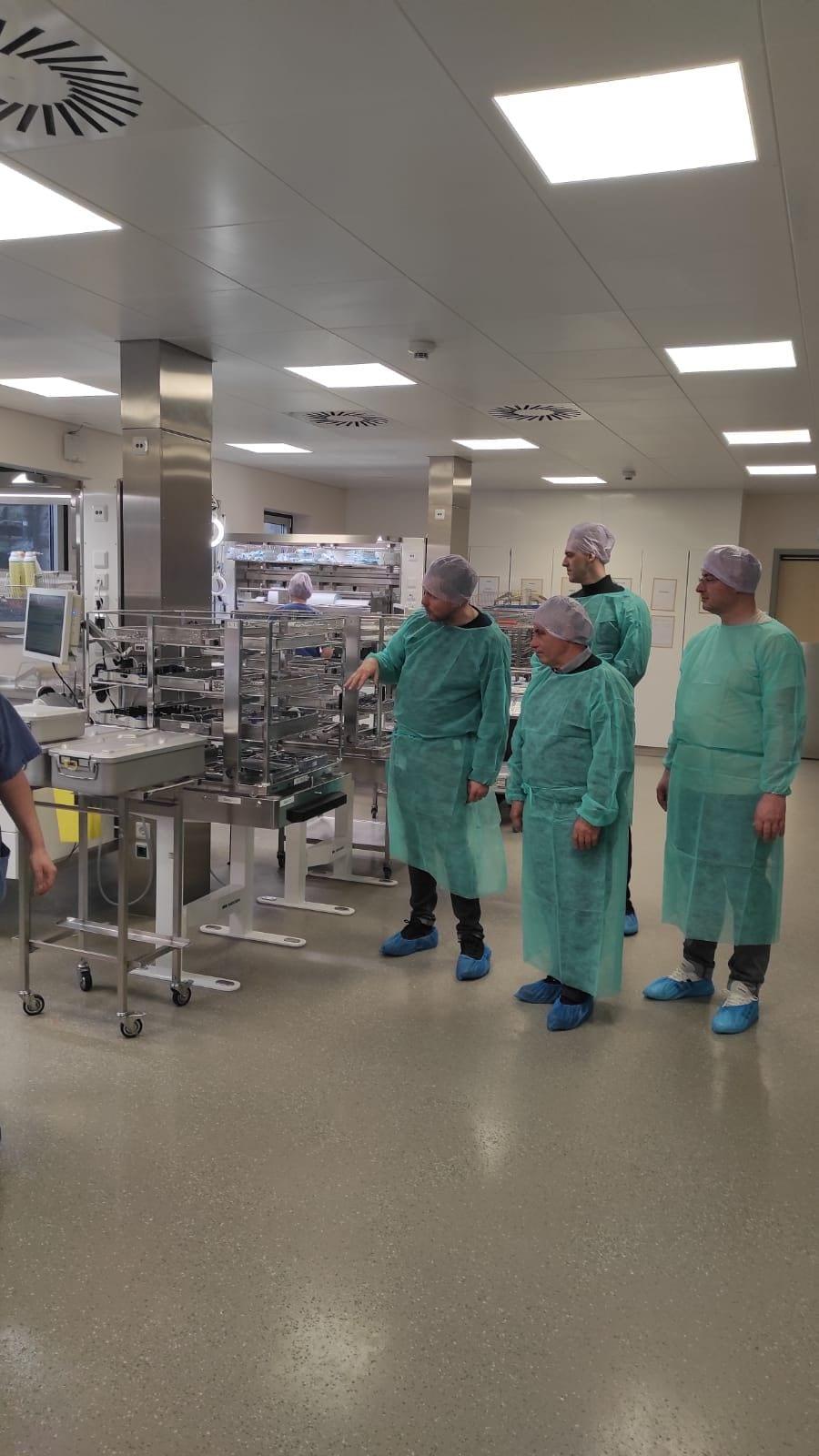 Visit to a sterile supply department (AEMP/CSSD)